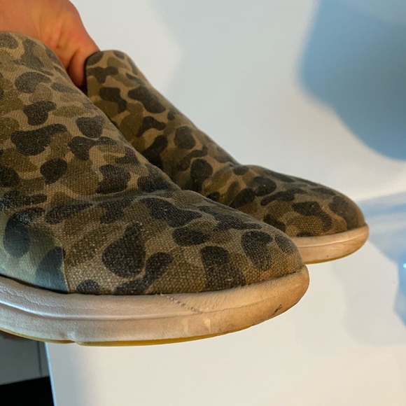 STRIKE MVMNT Traveller Slip-On Camo Shoes - Size 9.5 🔥🔥 VG Condition - Picture 4 of 8